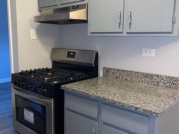 4th image of 3928-34 W 124th St #3934-3A