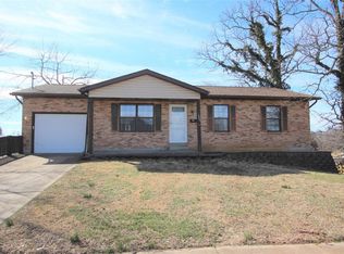 727 Rock Rd, De Soto, MO 63020