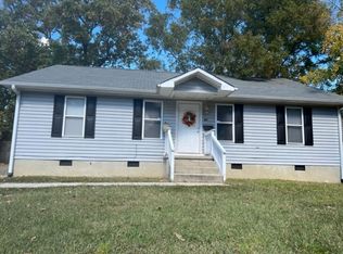 108 W Longview St, Chapel Hill, NC 27516