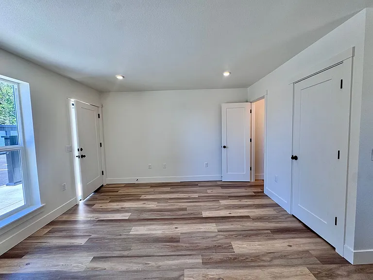 5406 NE 34th St #B-5 — Photo 9