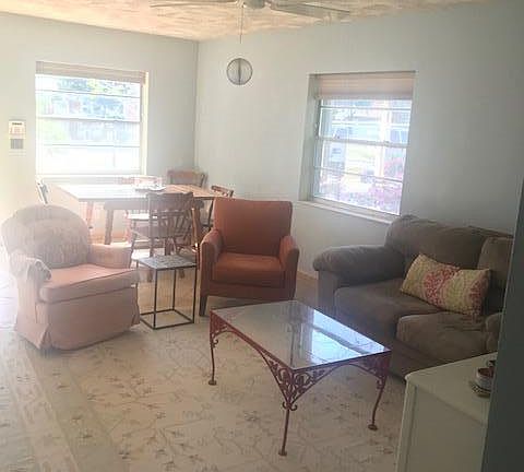 5th image of 217 Walker Ave