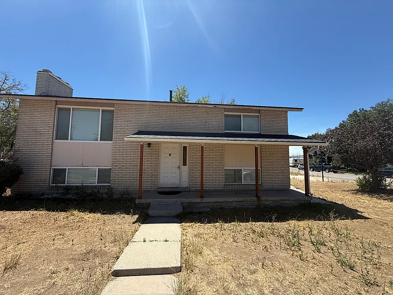 992 E Sunburn Ln — Photo 16