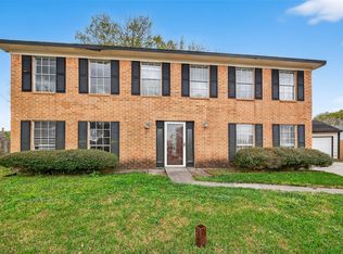 16006 El Toro Ct, Webster, TX 77598