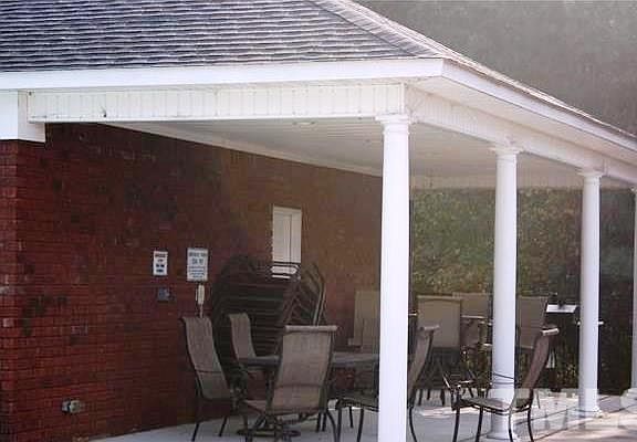 3rd image of 113 Cedar Springs Dr