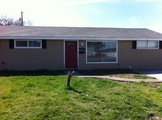 939 E Cherry Ave, Moses Lake, WA 98837