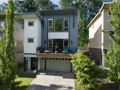 263 Mount Rainier Loop, Hood River, OR, 97031
