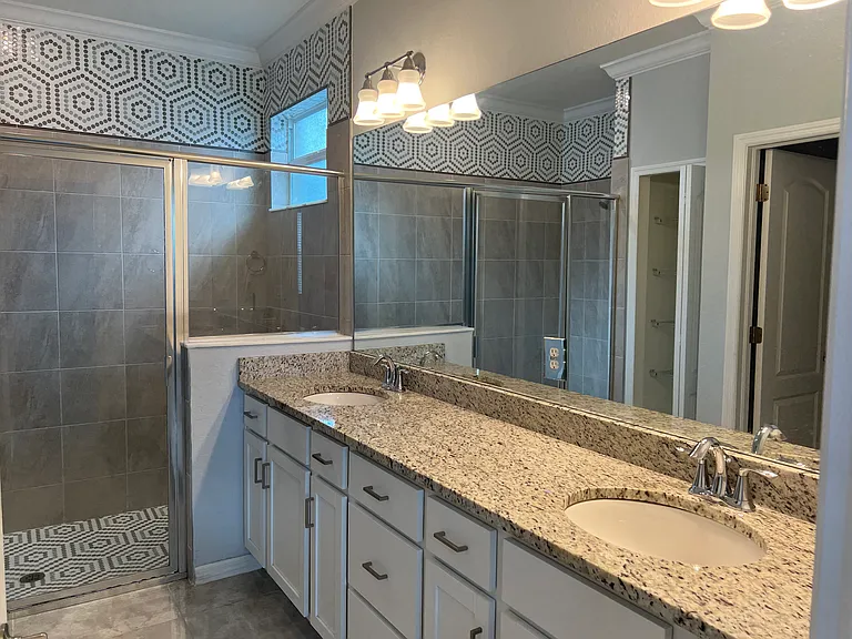 4351 Bluegrass Dr — Photo 18
