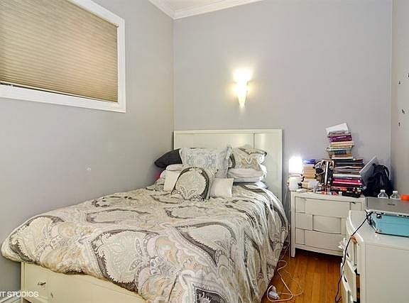 4th image of 3320 N Damen Ave #2