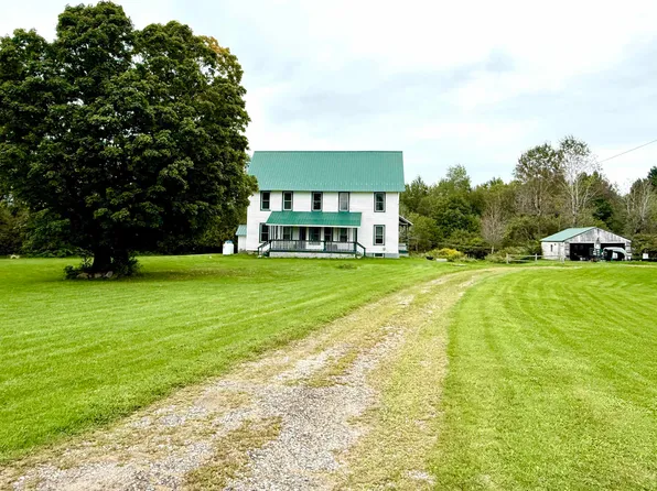 916 California Rd, Gouverneur, NY 13642