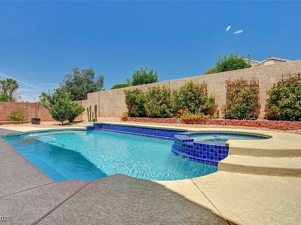 2150 Ponticello Dr, Henderson, NV 89052 | Zillow