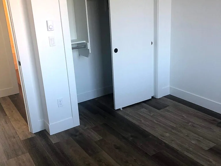 7464 N Van Houten Ave #B — Photo 5
