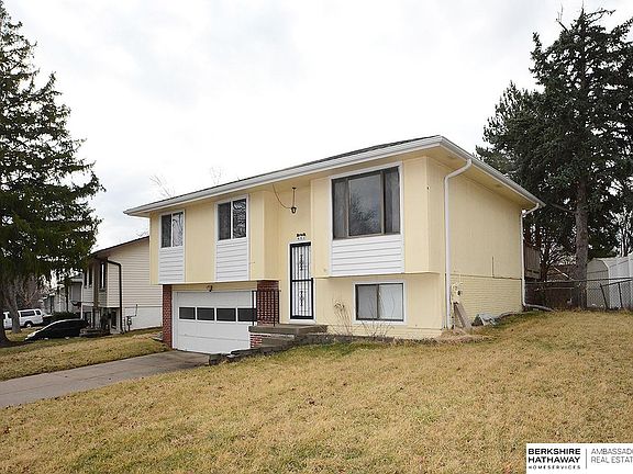 2nd image of 421 Sante Fe Trl