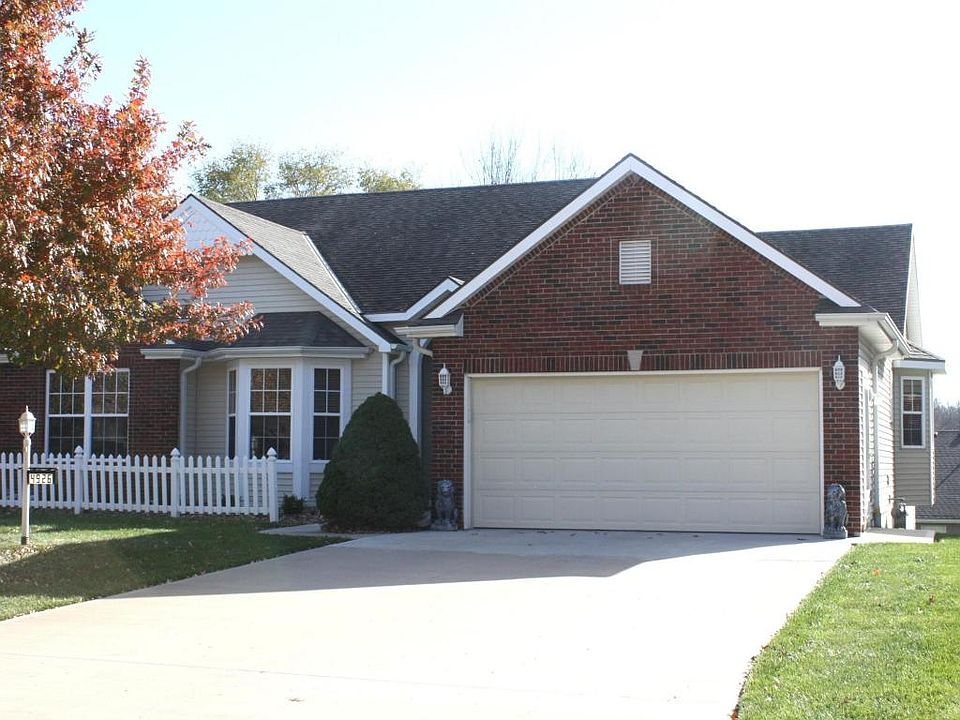 1st image of 4926 Ashbey Dr