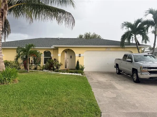 1316 SW 27th Ter, Cape Coral, FL 33914