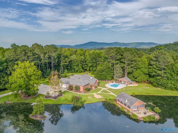 1192 Boozer Lake Rd, Jacksonville, AL 36265