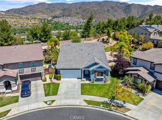 11126 Whitebark Ln, Corona, CA 92883