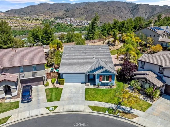 11126 Whitebark Ln, Corona, CA 92883