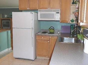 4th image of 1363 Westwood Ct