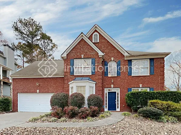 350 Hillside Manor Dr, Sugar Hill, GA 30518