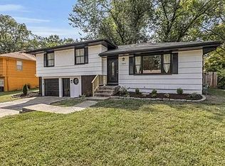 8604 Ford Ave, Raytown, MO 64138