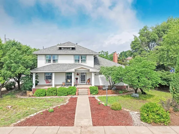 3301 Elm St, Hays, KS 67601