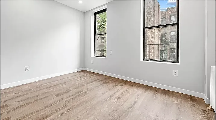 Rented by REAL New York | media 7