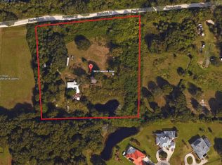1965 Frederick Dr, Venice, FL 34292