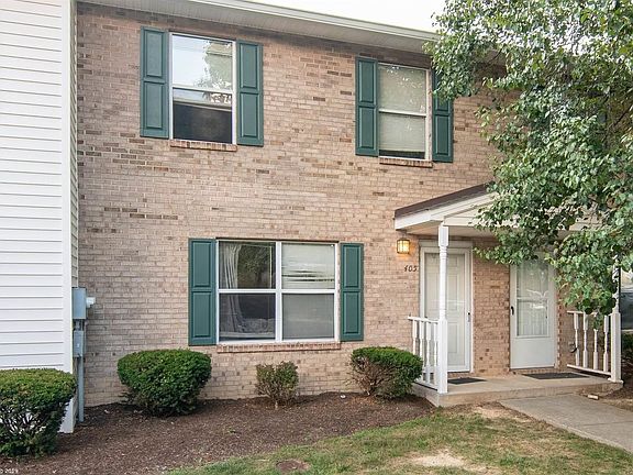 3rd image of 405 Janie Ln