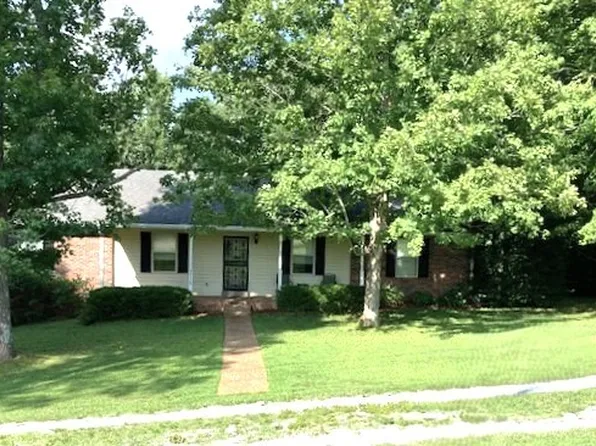 5976 Highway 41 #A, Pleasant View, TN 37146
