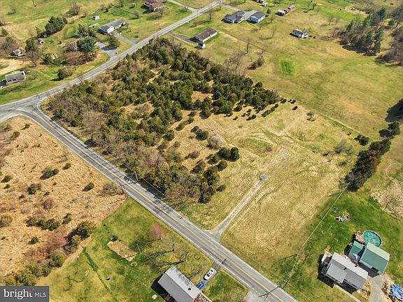 2nd image of 10593 Letzburg Rd