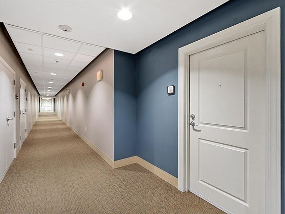 5th image of 35 Riverwalk Way #R106