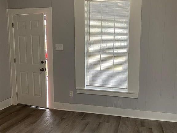 5th image of 2382 Liberty Ave