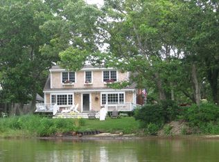 2 Toledo St, East Falmouth, MA 02536
