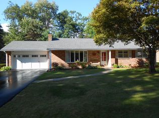 12 Edgewood Dr, Oil City, PA 16301