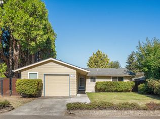 135 Cedar St, Fairview, OR 97024