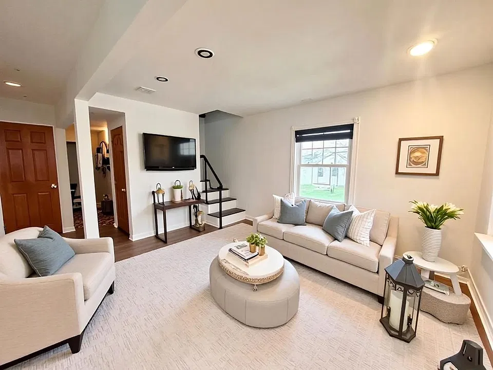300 N Highland Ave