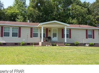 190 Country Walk Ln, Sanford, NC 27332