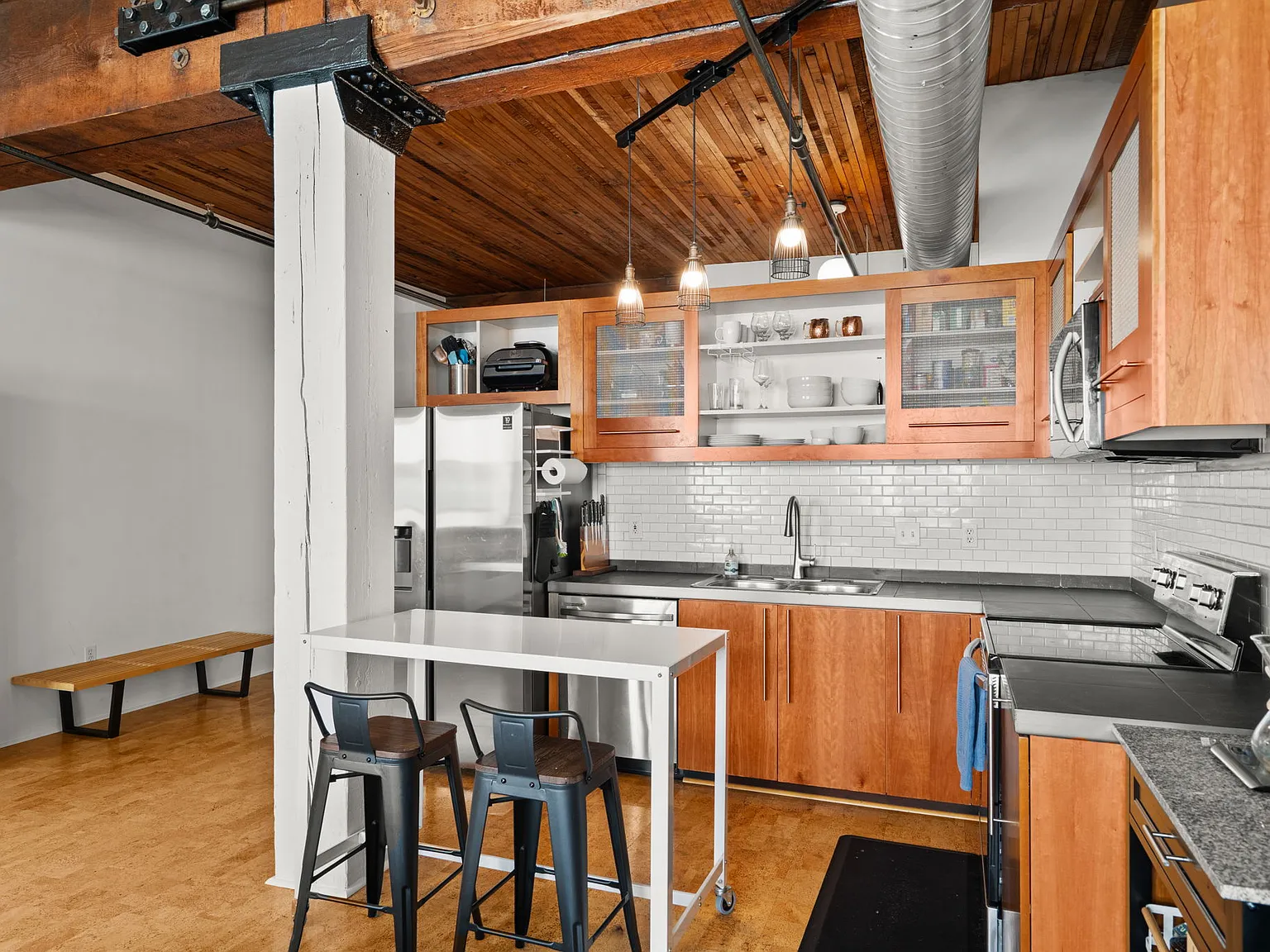 1 bed, 789 sqft, $1,995 — Photo 3