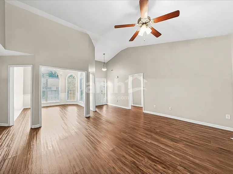 3815 Hawk Tail Dr — Photo 6