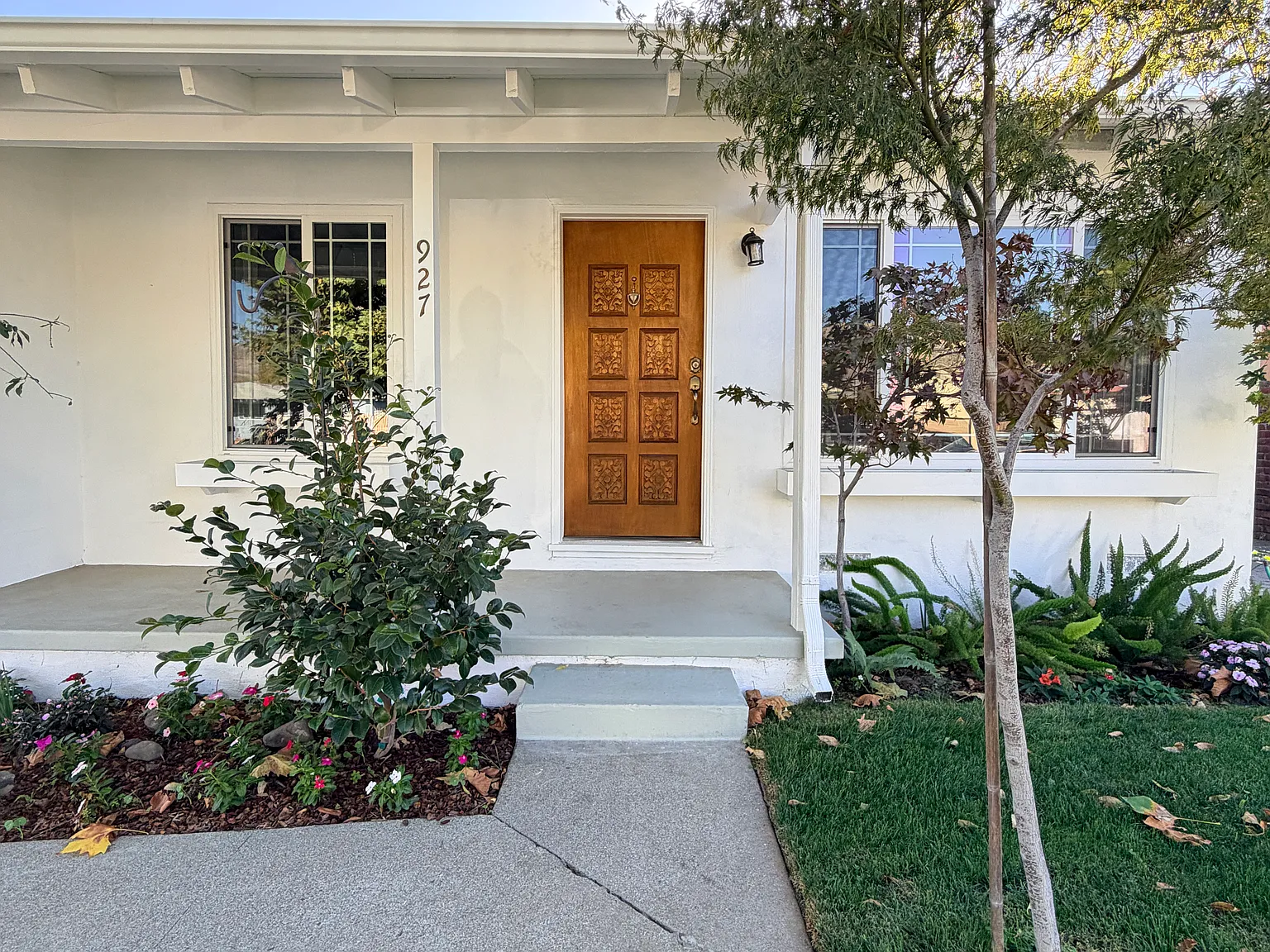 3 bed, 1075 sqft, $4,750 — Photo 3