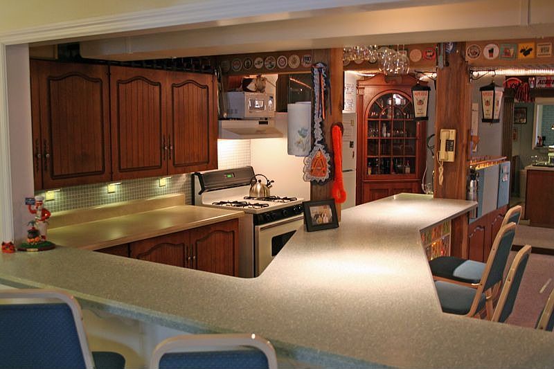 bar