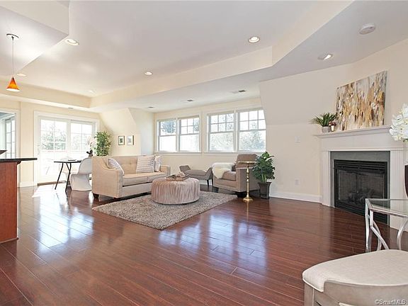 2nd image of 103 Main St Unit 2302