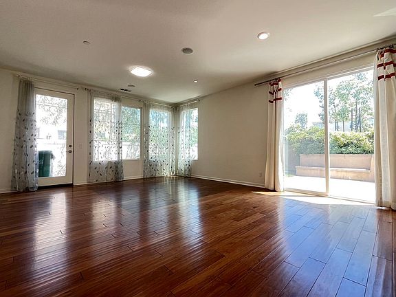 5th image of 21060 Blossom Way