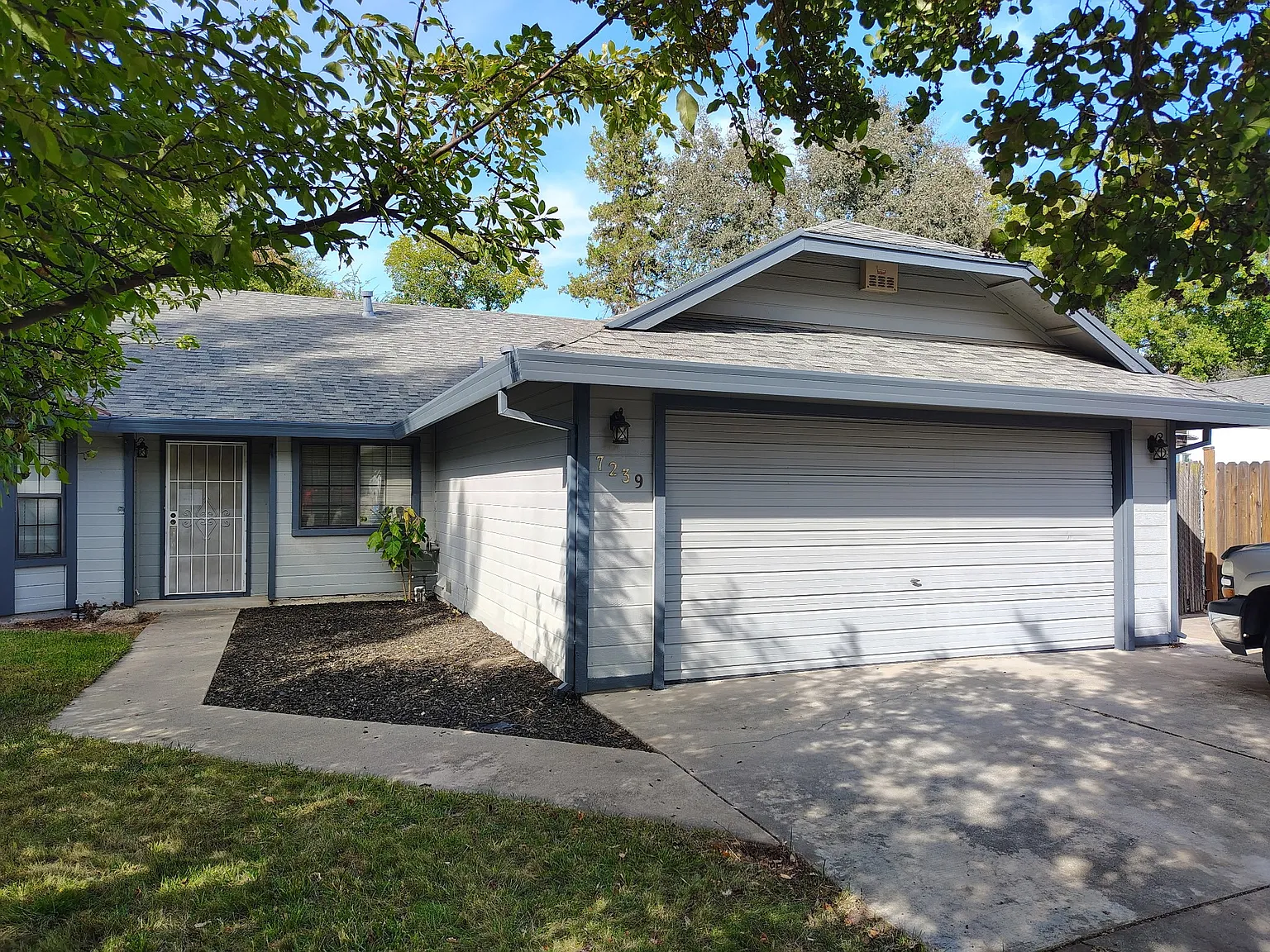 3 bed, 1717 sqft, $2,800 — Photo 2