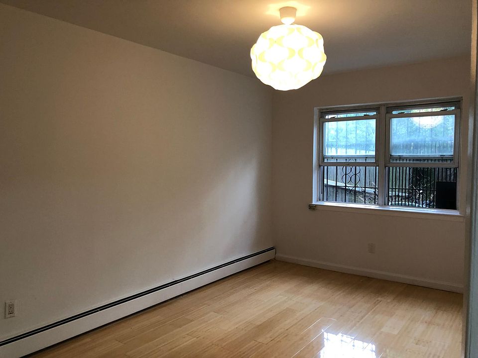 1st image of 1842 E 12th St Floor 1