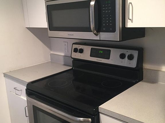 4th image of 313 Vine St APT 105