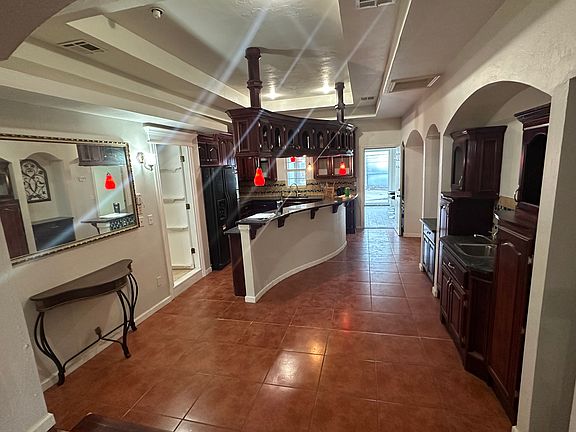 4th image of 3724 NW 26th St