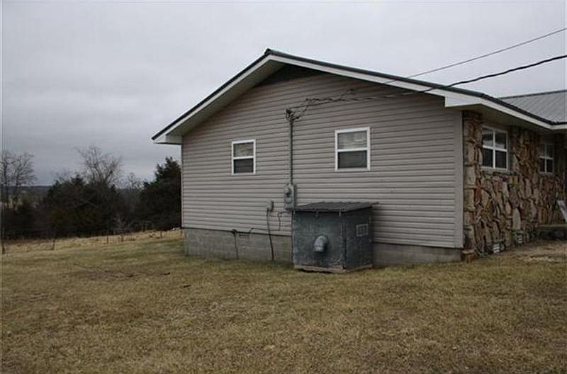 2nd image of 1345 Highway 206