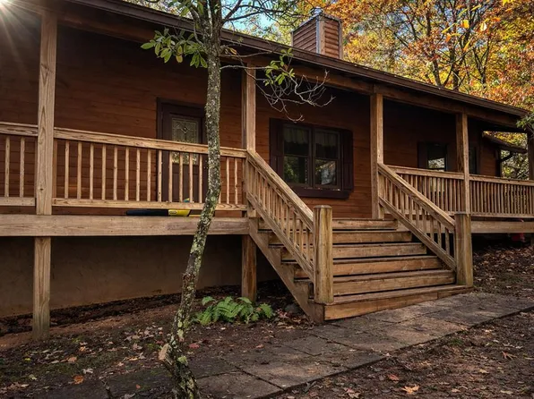 233 Wildwind Ln, Blairsville, GA 30512