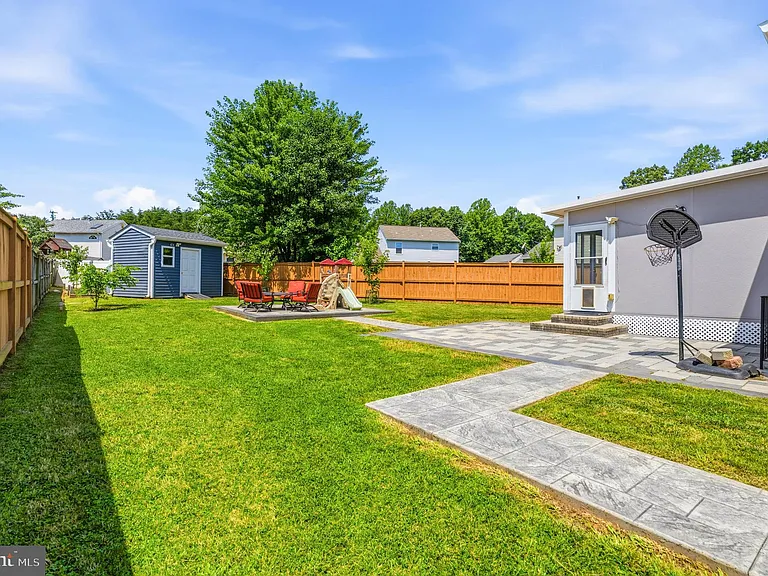 13922 Rutgers Ct — Photo 57